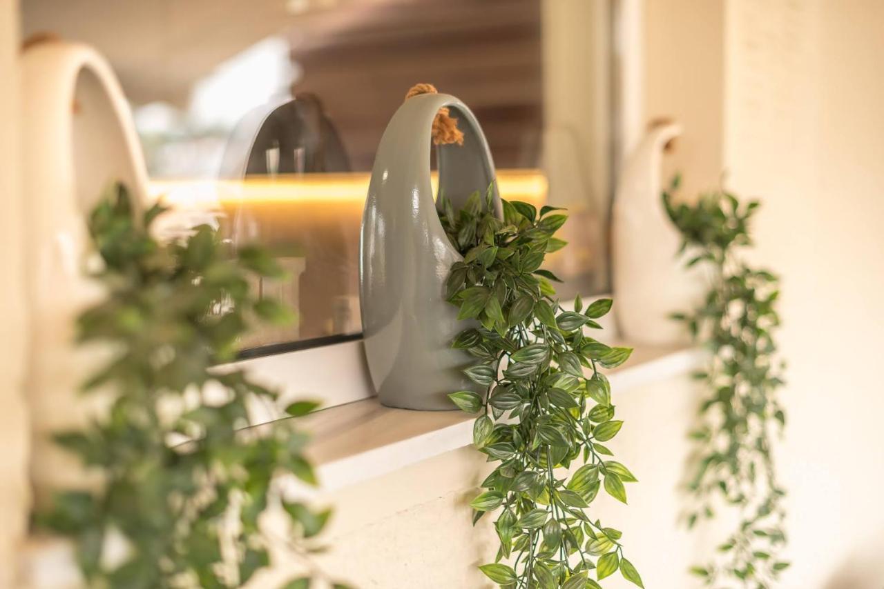 Petralona Stylish Penthouse Apartment Атина Екстериор снимка
